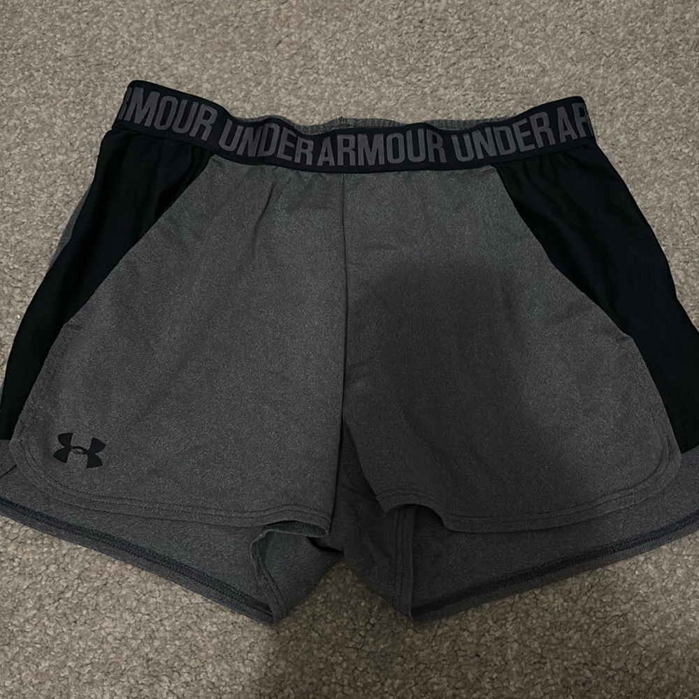 gray and black athletic shorts